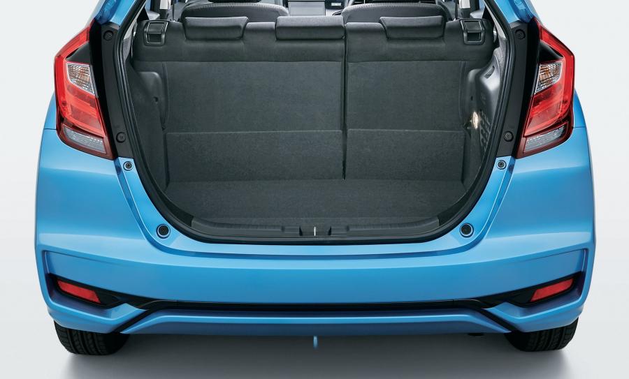 Багажник Honda Fit 2017 года  (JP) (фото 3 из 6)